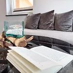 Wild&cozy Mit Luxurioeser Kueche & Garage Vakantiehuis