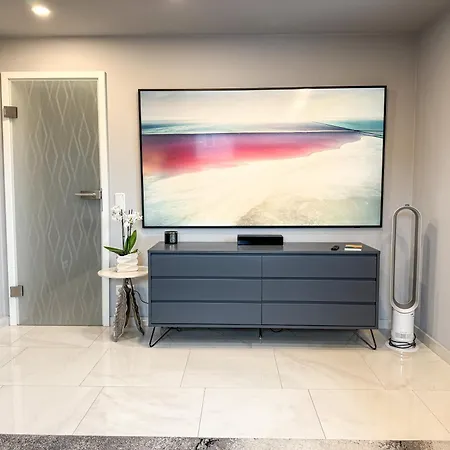 Vakantiehuis Wild&cozy Mit Luxurioeser Kueche & Garage