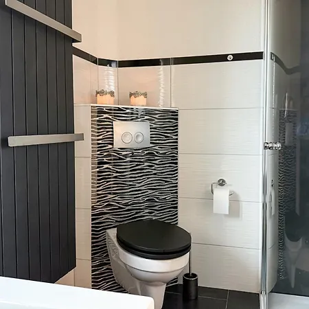 Wild&cozy Mit Luxurioeser Kueche & Garage